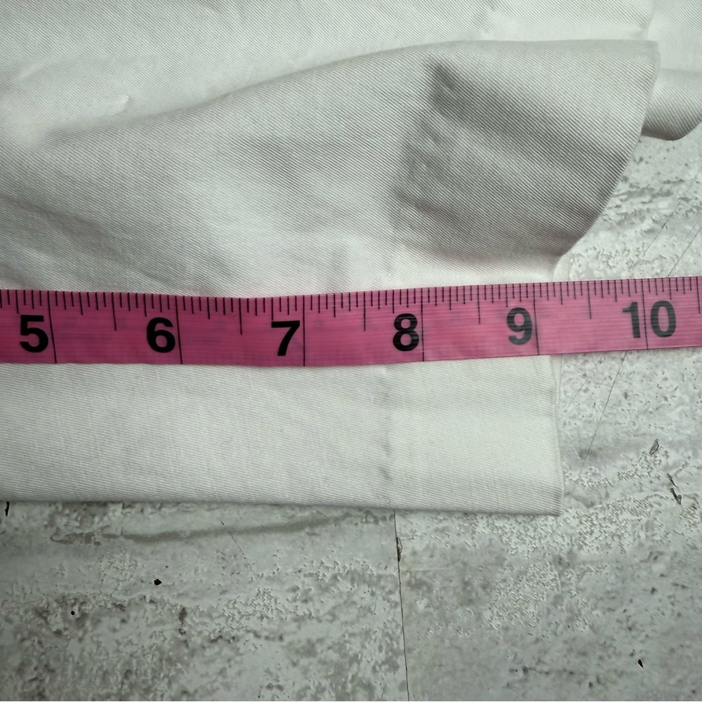 Talbots Perfect Shorts Bermuda White Size 8 EUC - Picture 7 of 11